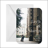 How to Choose the Right Photos for Your Wedding Invitations